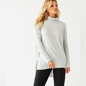 URBAN OUTFITTERS OUT FROM UNDER OVERSIZED RIBBED SWEATER